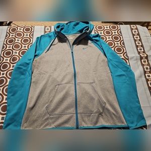 Women's Nike sweatshirt